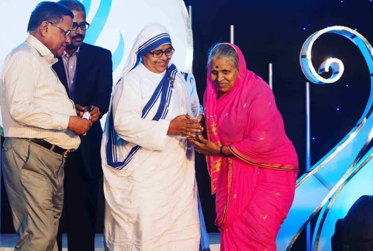 sindhutai sapkal inspirational story of motherhood