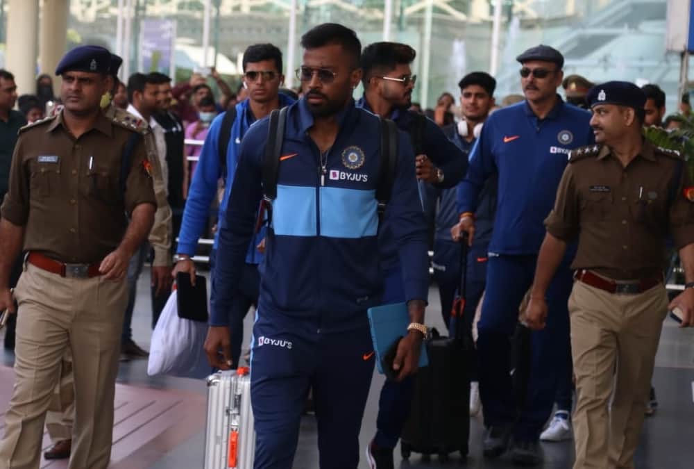 Virat Kohli led Indian cricket team arrived at Pune India to face england on 23 march in 1st ODI