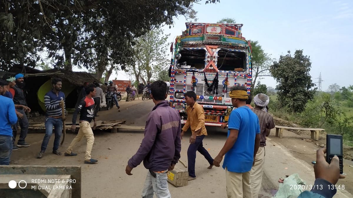 Teen boy died hit by truck accident in ghazipur