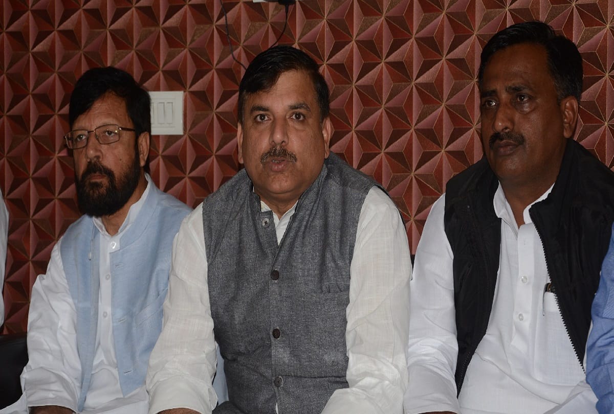 aap leader sanjay singh attacks on yogi
