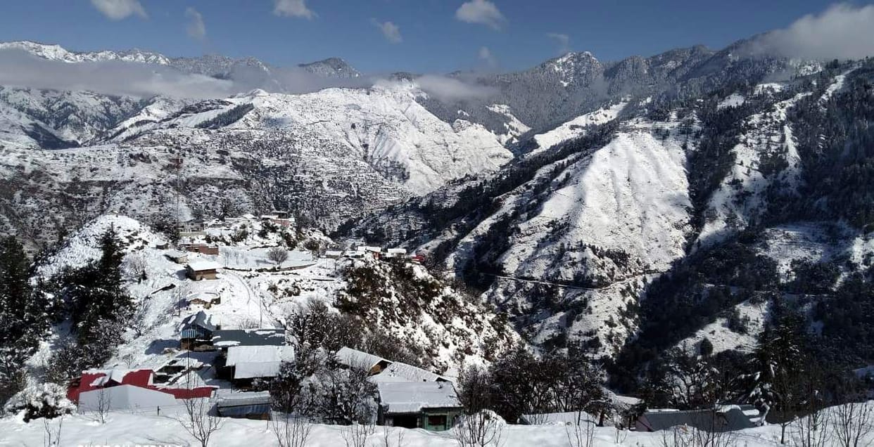 Snowfall and rain increased cold in the area