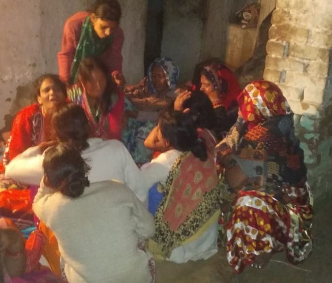 pati kee maut kee jaanakaaree par patnee ne bhee toda dam