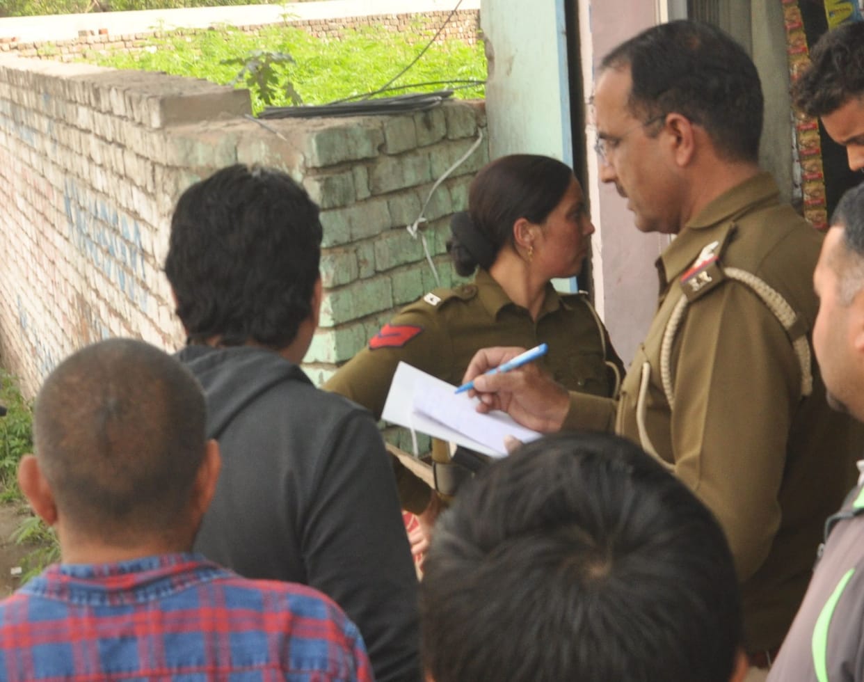 Bidi saving factory sealed in the name of branded company