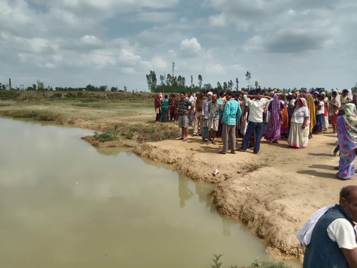 Two girls died by drowning in a pit