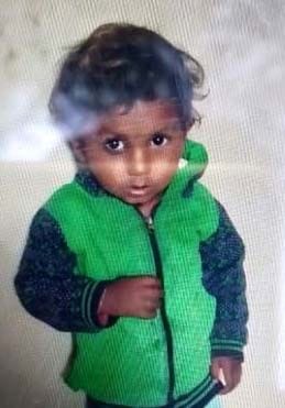 child died in chitrakoot due to carelessness of doctor