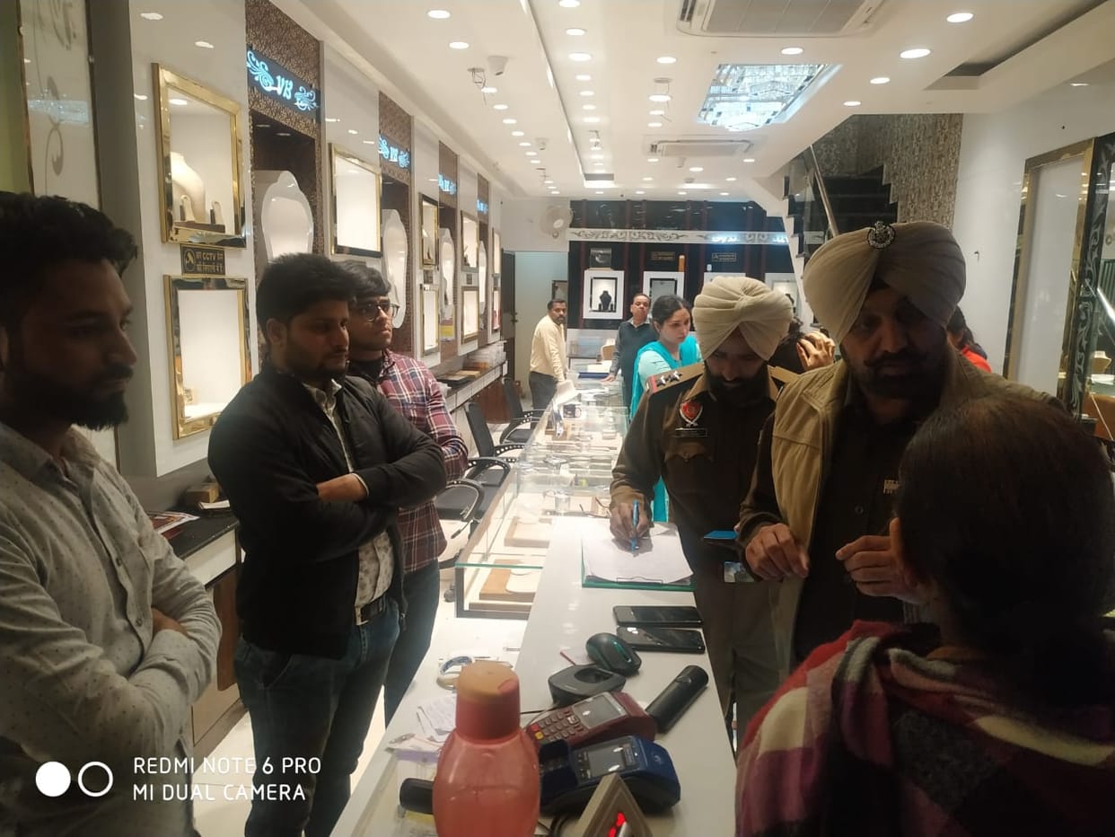 loot from nri women in kapurthala