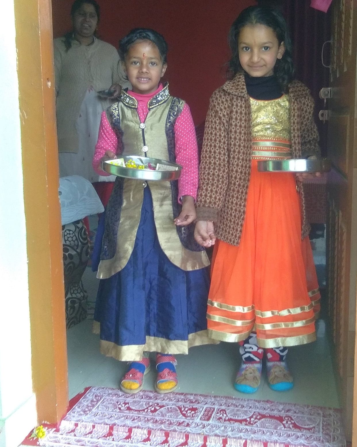 Phool dei chamma dei, filled the daan gate