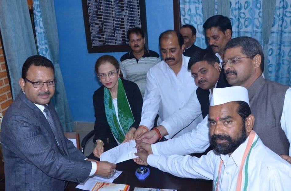 Former MP met DM, demands to arrest the accused
