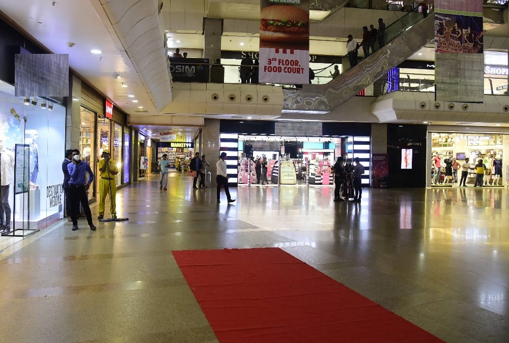Number of customers are going down in malls in Lucknow.