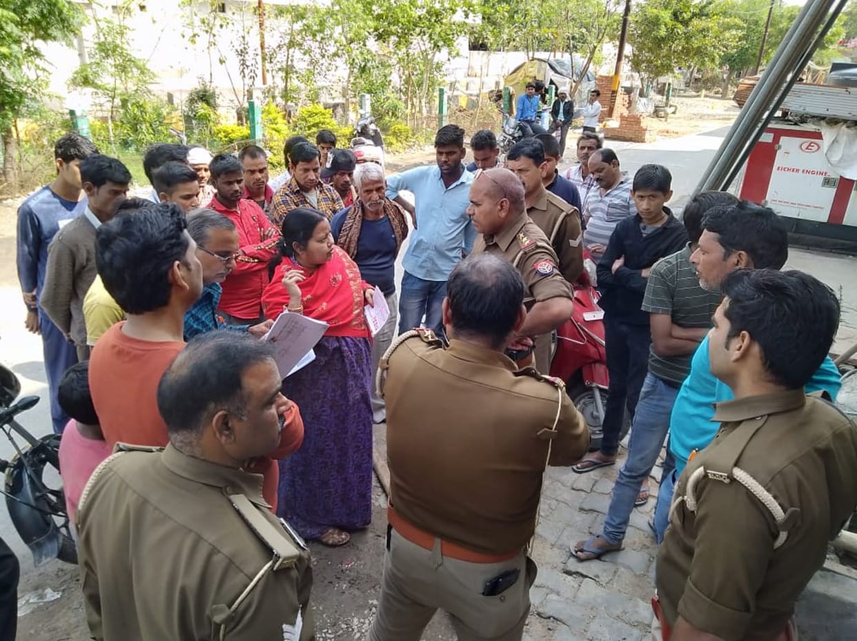 house, dispuit, crime, police, firozabad