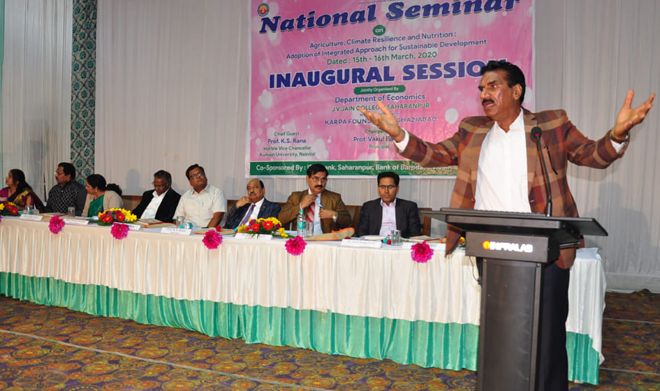 The situation of farmers is bad, farmers commission should be made