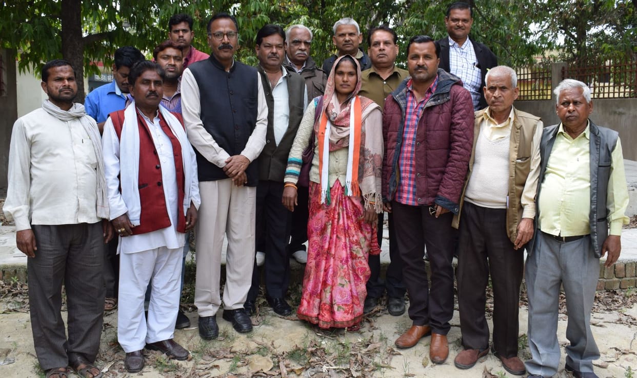 congress leaders protest agenst prizerise