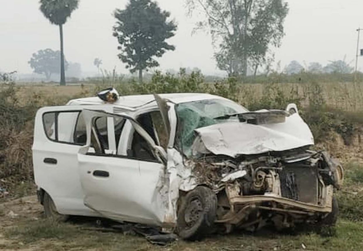 road accident in kannauj, two died and four injured