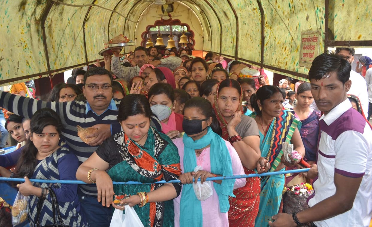Shitala Ashtami: Crowd gathered to see Goddess Darshan