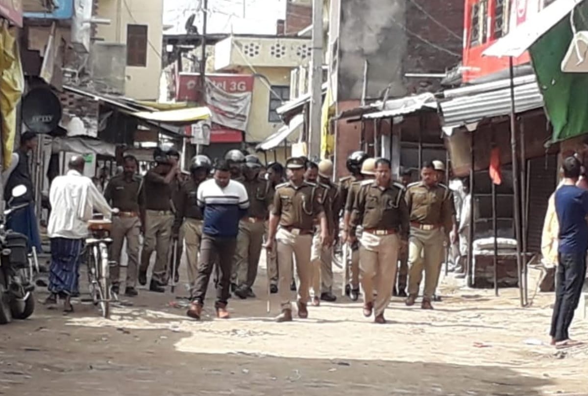 Miscreants attack on shopkeeper at Basti