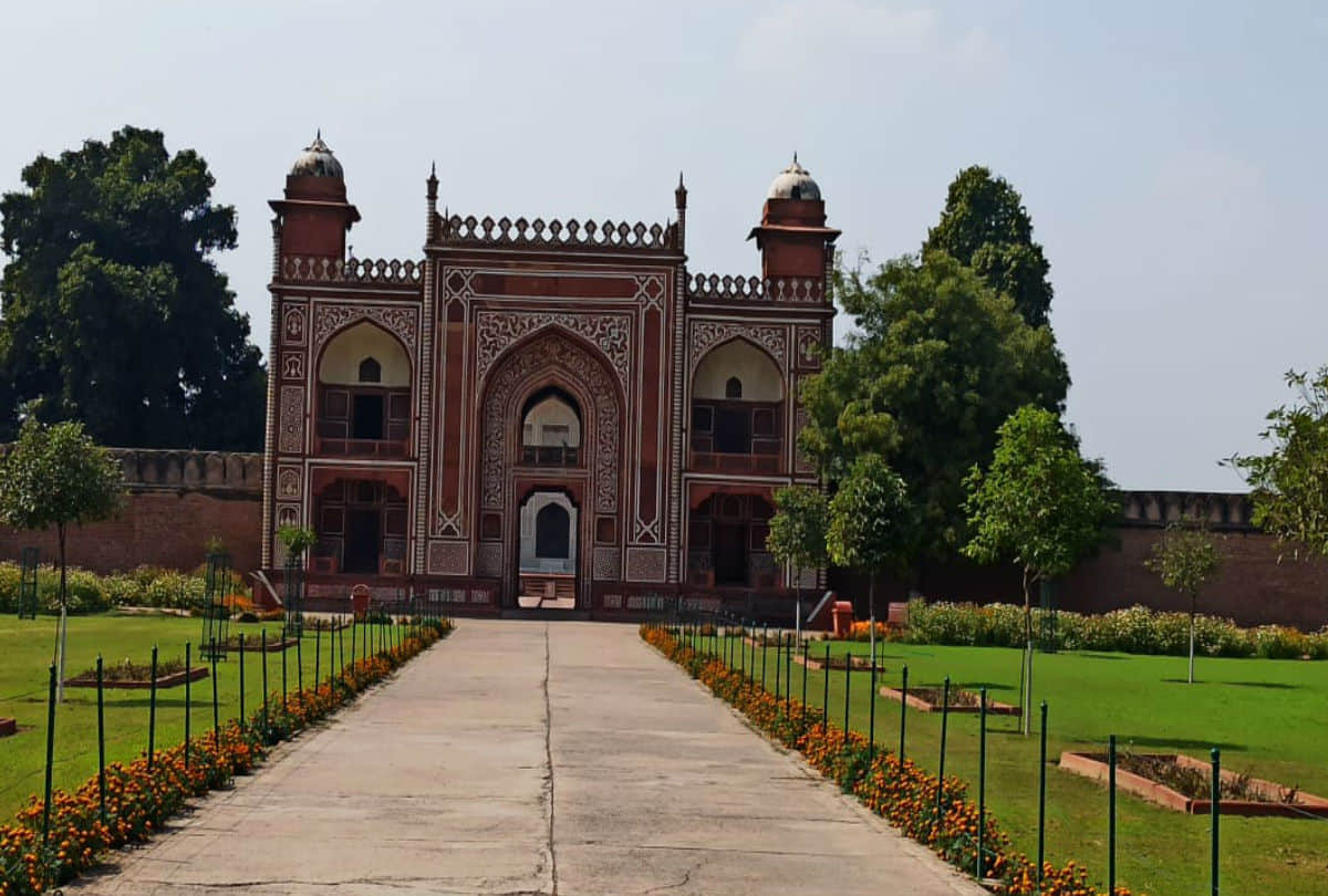 Agra Katha: Know The History Of Itmad-ud-Daula