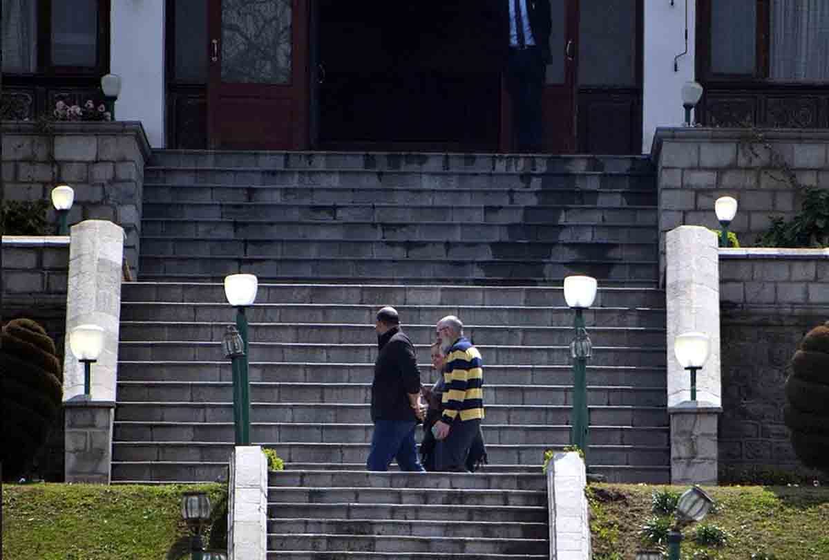 Farooq Abdullah met Omar once again, jammu kashmir latest news
