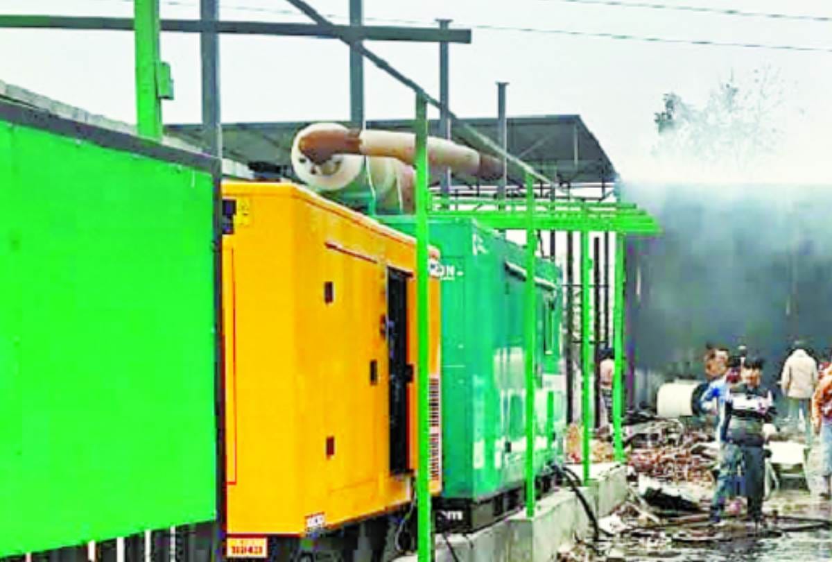 fire broke out in paper glass and plate factory in kakori