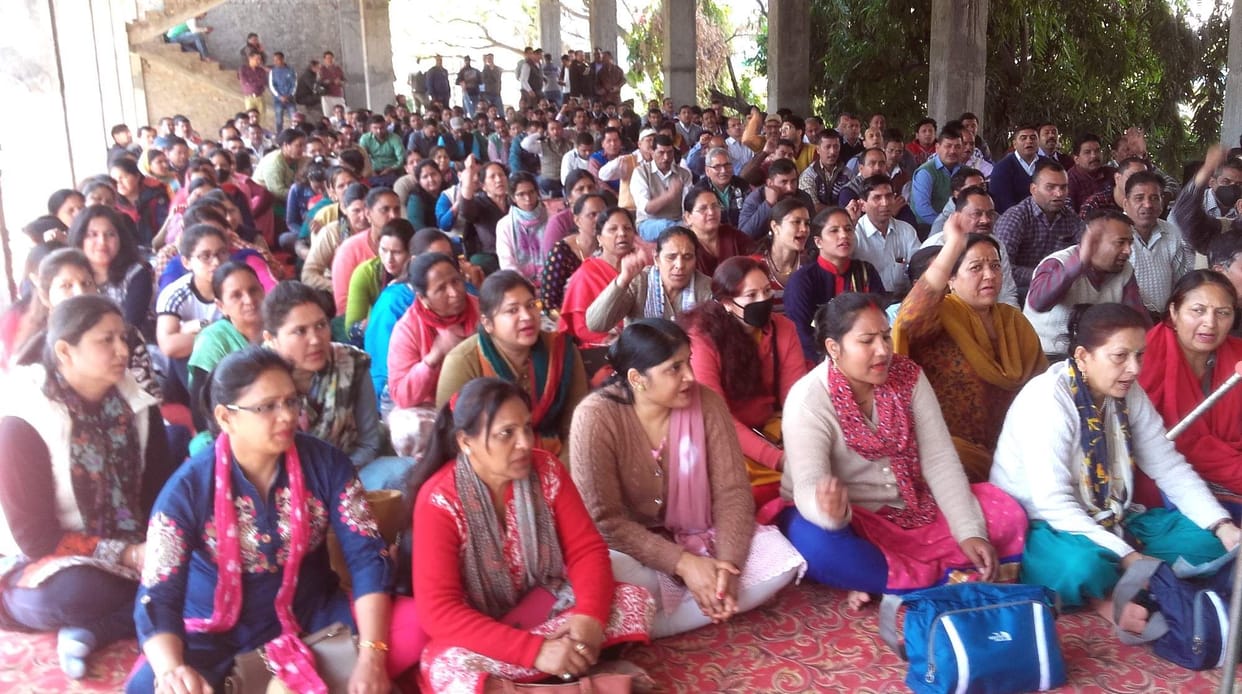 Workers adamant on boycott