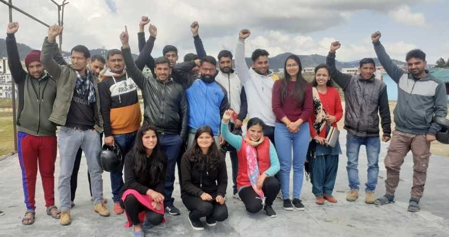 Demonstration demanding the cancellation of forest cover examination