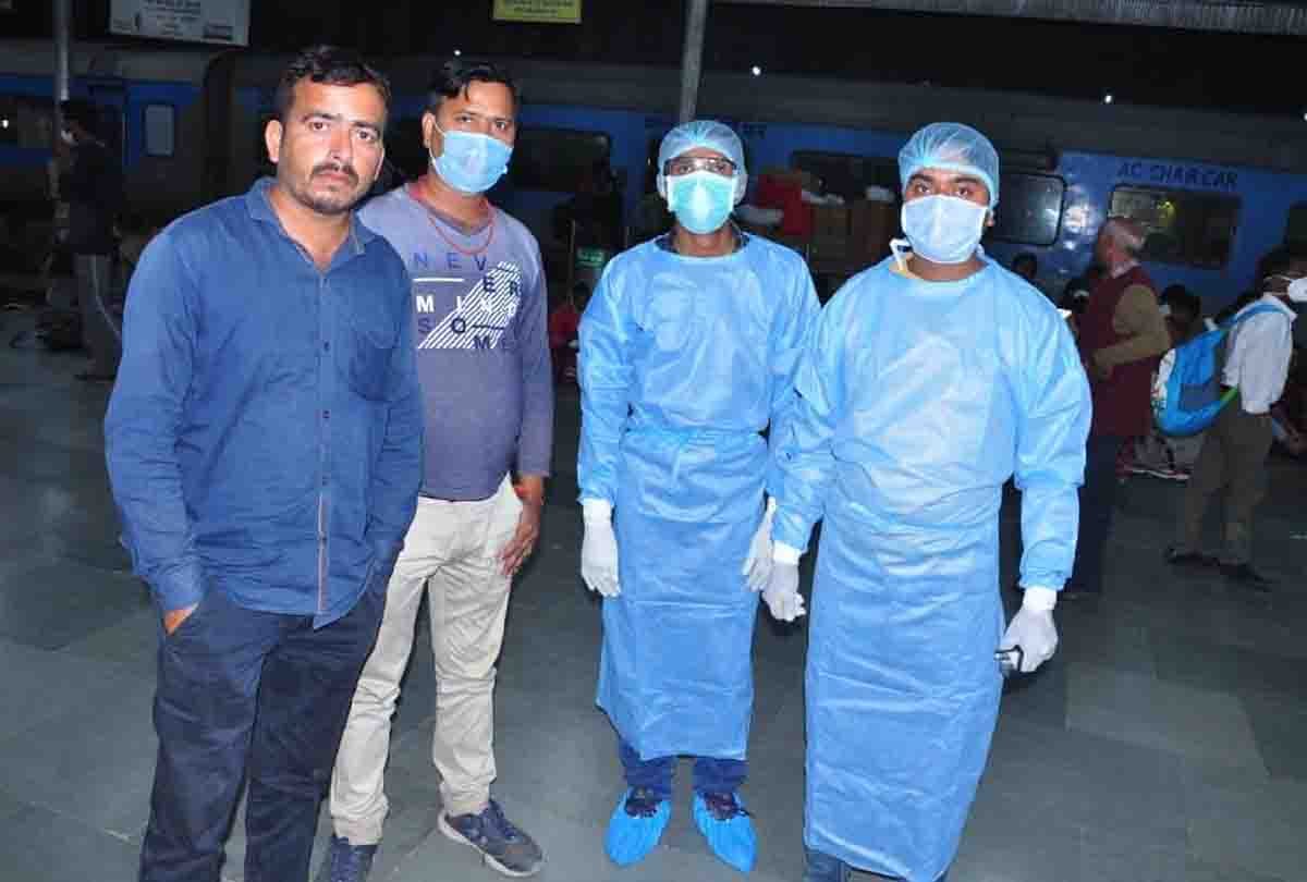 Uproar over Israeli citizens sneezing into Dibrugarh Rajdhani Express