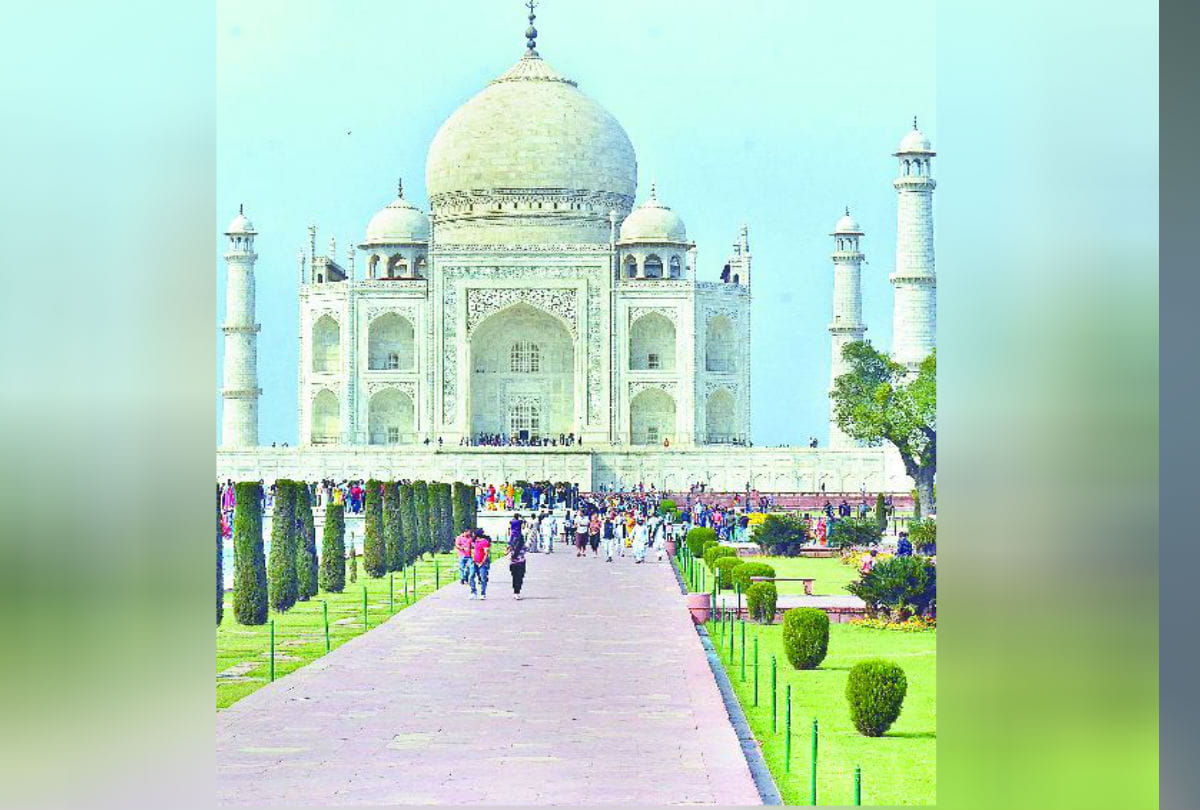 Tourist Guide Business Effects By Corona Virus Taj Mahal And Other monuments