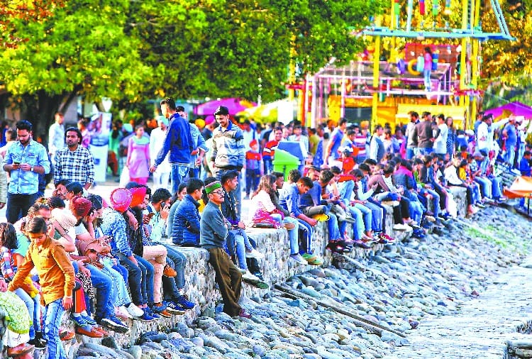 The number of foreign tourists has decreased in Chandigarh due to corona virus