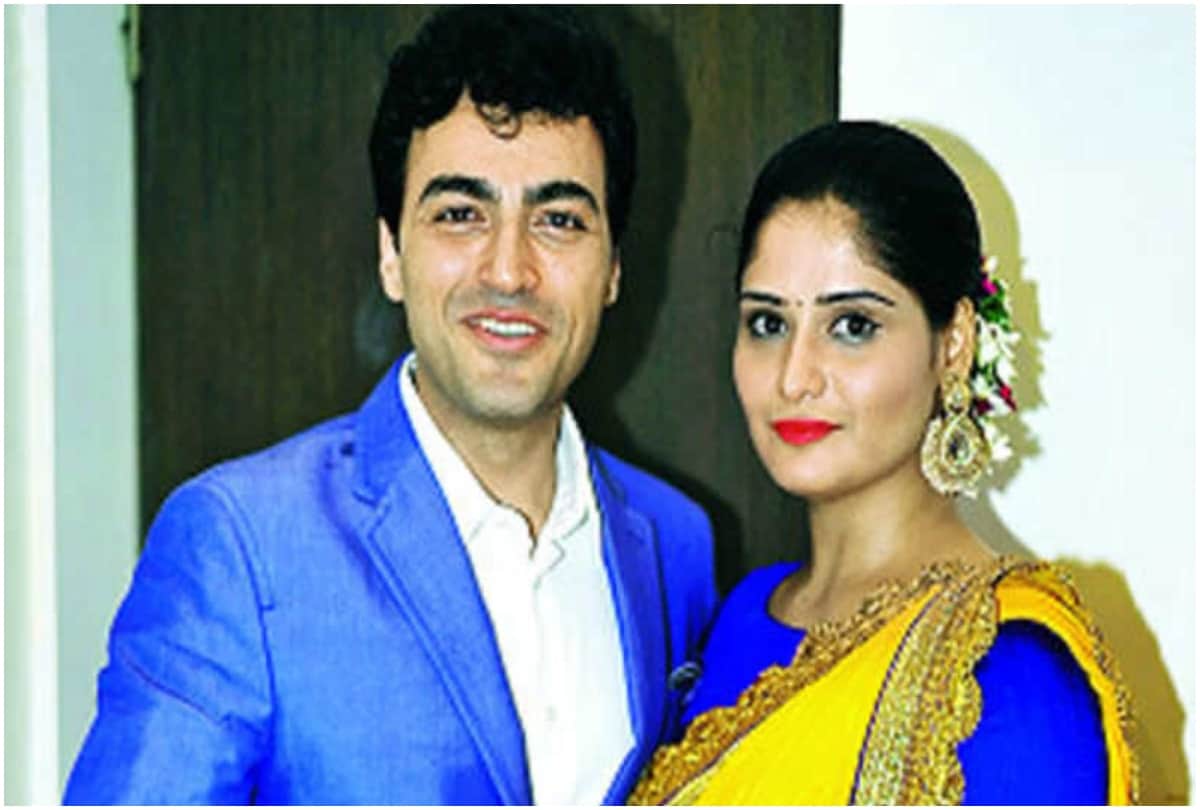 Bigg Boss 13 ex contestant Arti Singh wishes anniversary to ex boyfried Ayaz Khan on Instagram