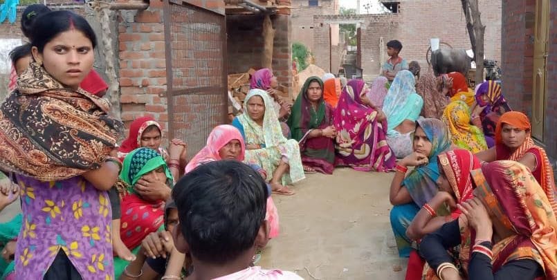 karant se yuvak kee maut, raajamistree aur majadoor jhulasa