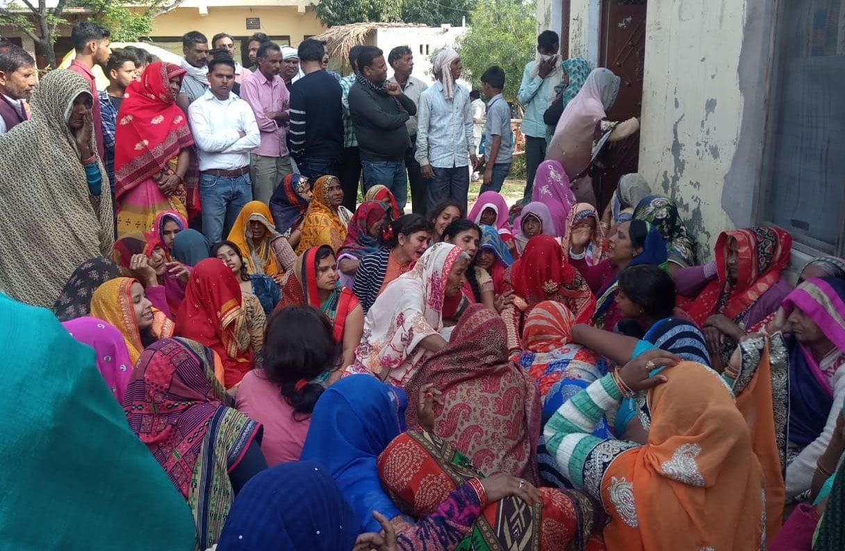 sau shayya aspataal mein doktar aur sapa netaon mein nokajhonk