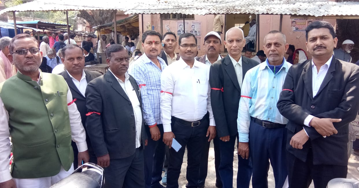 Advocates boycott work