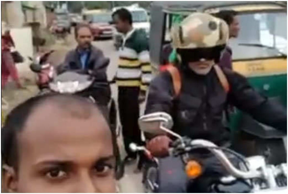 Ms Dhoni Rides Bike In Ranchi After Csk Practice Session Canceled Due To Coronavirus