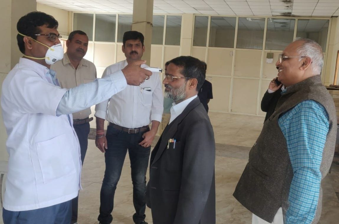 only urgent hearing will be in highcourt