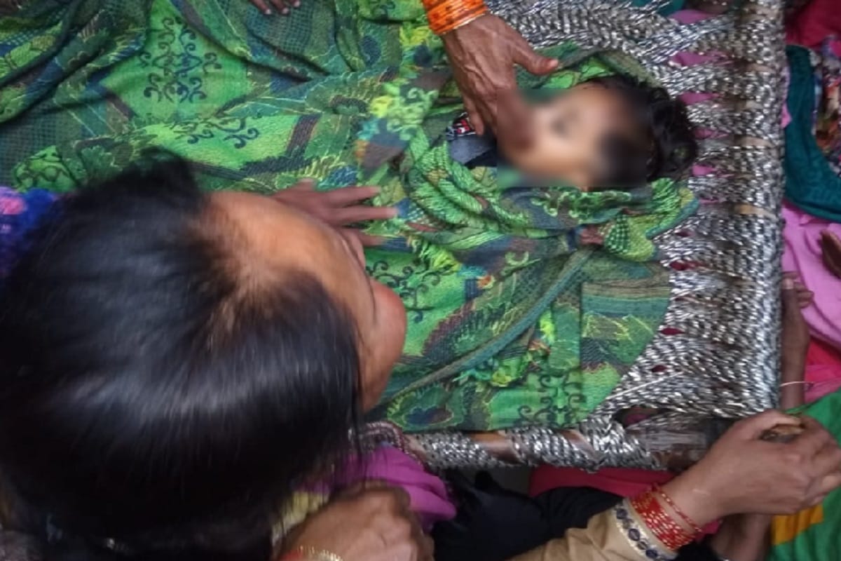 Sorrow is in the family from a baby death in Saharanpur city