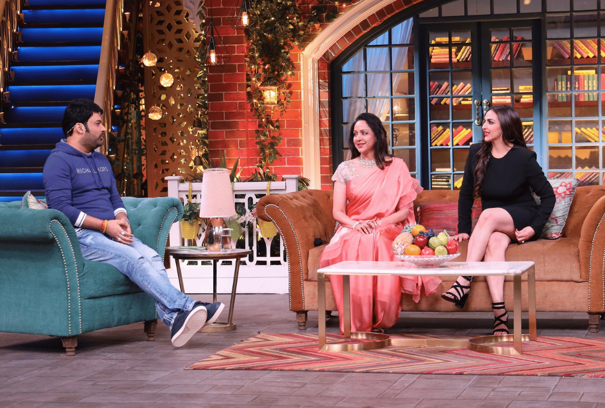 the kapil sharma show when Dharmendra had booked the entire hospital for Hema Malini