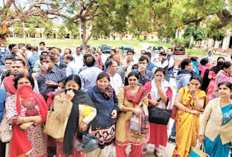 UP Board Result 2020: Coronavirus Update teachers refused to evaluate answer sheet