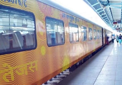 Bihar : तेजस राजधानी एक्सप्रेस ट्रेन बाल-बाल बची, बदमाशों ने रेल ट्रैक पर रख दिया था पत्थर; इंजन क्षतिग्रस्त Bihar News: Tejas Rajdhani Express train saved from accident, miscreants laid stones, Bhagalpur News