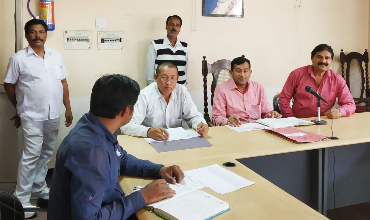 Salary of tax collectors will stop if recovery is not satisfactory
