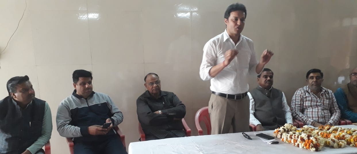 Administration seeks cooperation from drug dealers