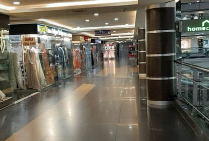 CoronaVirus Update In India: holidays cancelled in PGI and lohia sansthan
