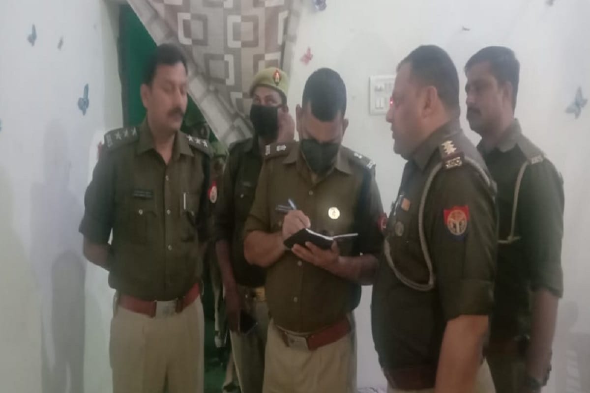 A gang leader has been shot dead in Meerut of Uttar Pradesh