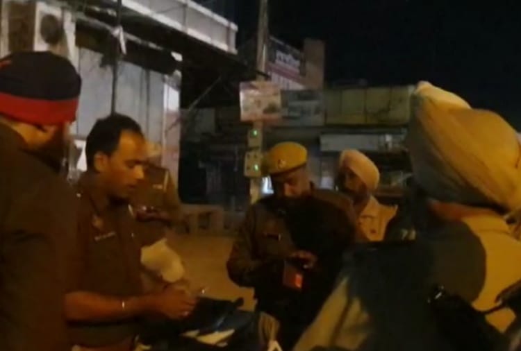 A corona virus suspect flee from isolation ward in Punjab's Faridkot