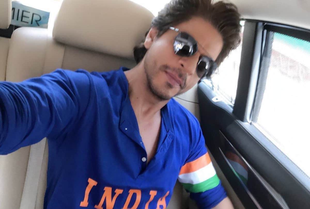 Viveck Vaswani Shares Throwback Photo Of Shahrukh Khan Sister Lalarukh Khan Wife Gauri Khan and Mother Goes Viral