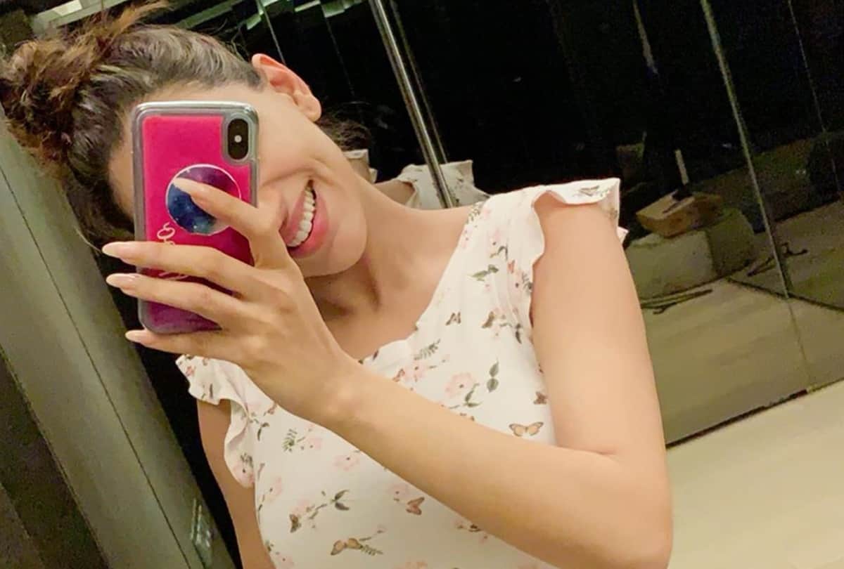 Meri Aashiqui Tumse Hi Nine Months Pregnant Actress Smriti Khanna Gets Emotional For Baby Amid Coronavirus