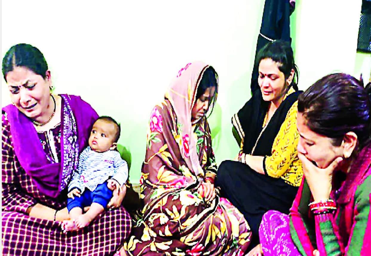 Auraiya double murder, Advocate's wife said big thing