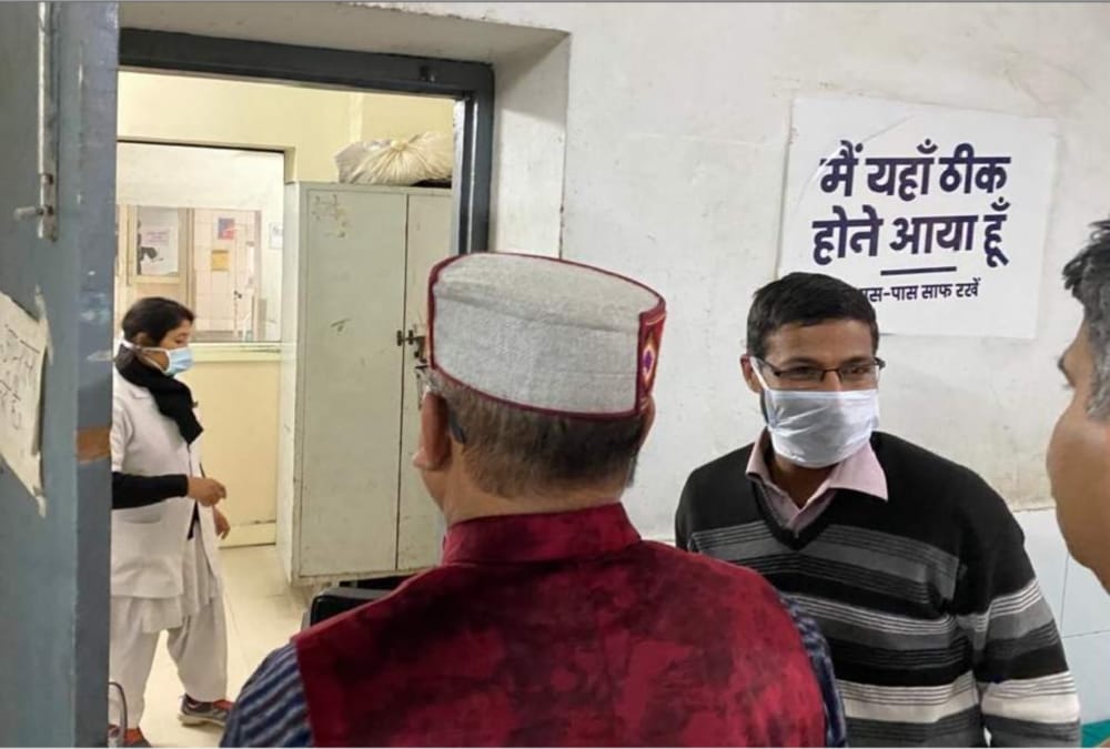 Uttarakhand lockdown: Jamati Doing Ruckus and Misbehave to Doctors in Doon Hospital