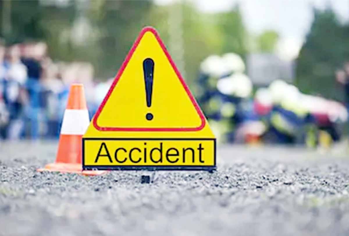 Three labourers died when a truck trampled them on a national highway in Barabanki.