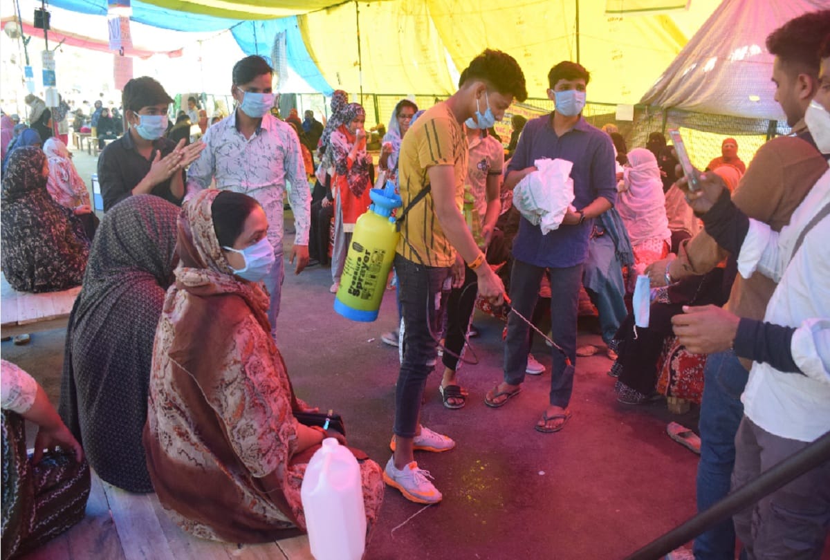 Rumors of spreading corona virus on social media in Shaheen Bagh
