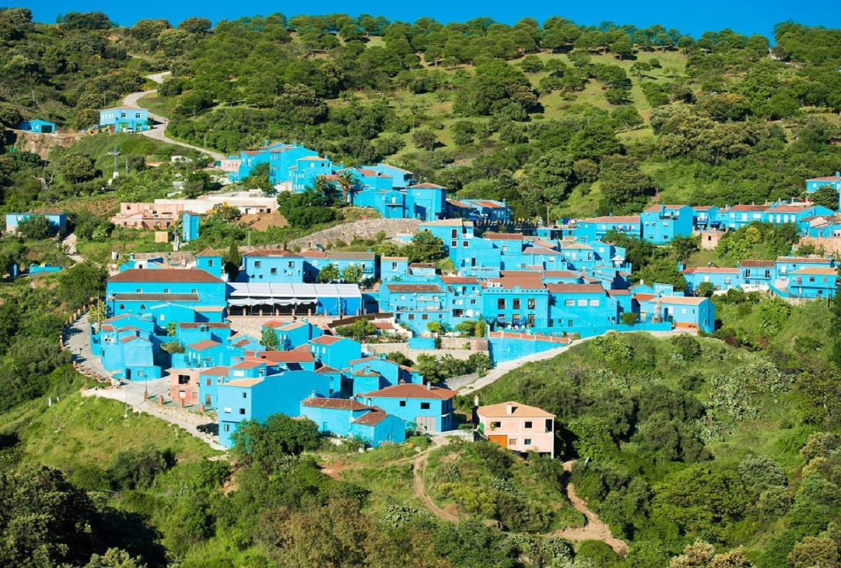 weird villages which are famous in world for interesting reasons