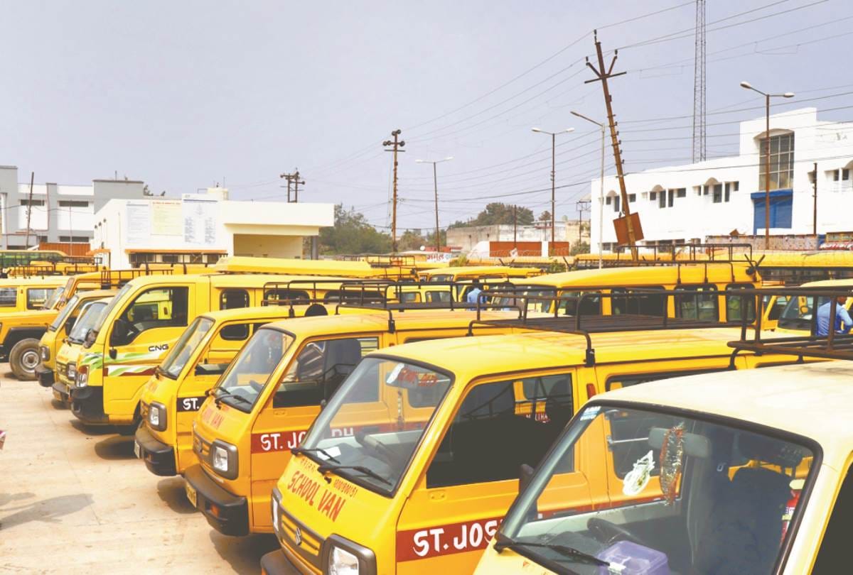 sting operation of amar ujala in fitness center of transport Department
